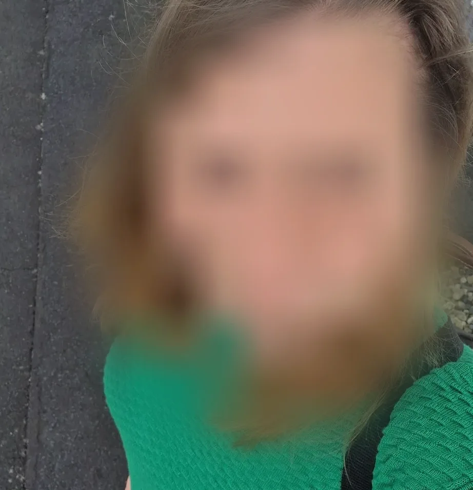 Mira, 32
