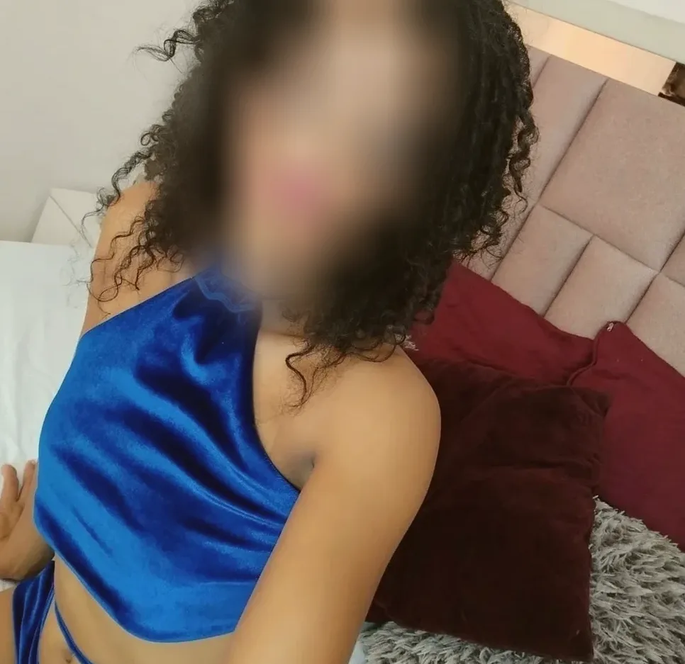 Selin, 28